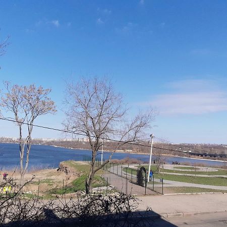 Apartment On Artyleriiska 2 With River View Mykolajiw Exterior foto