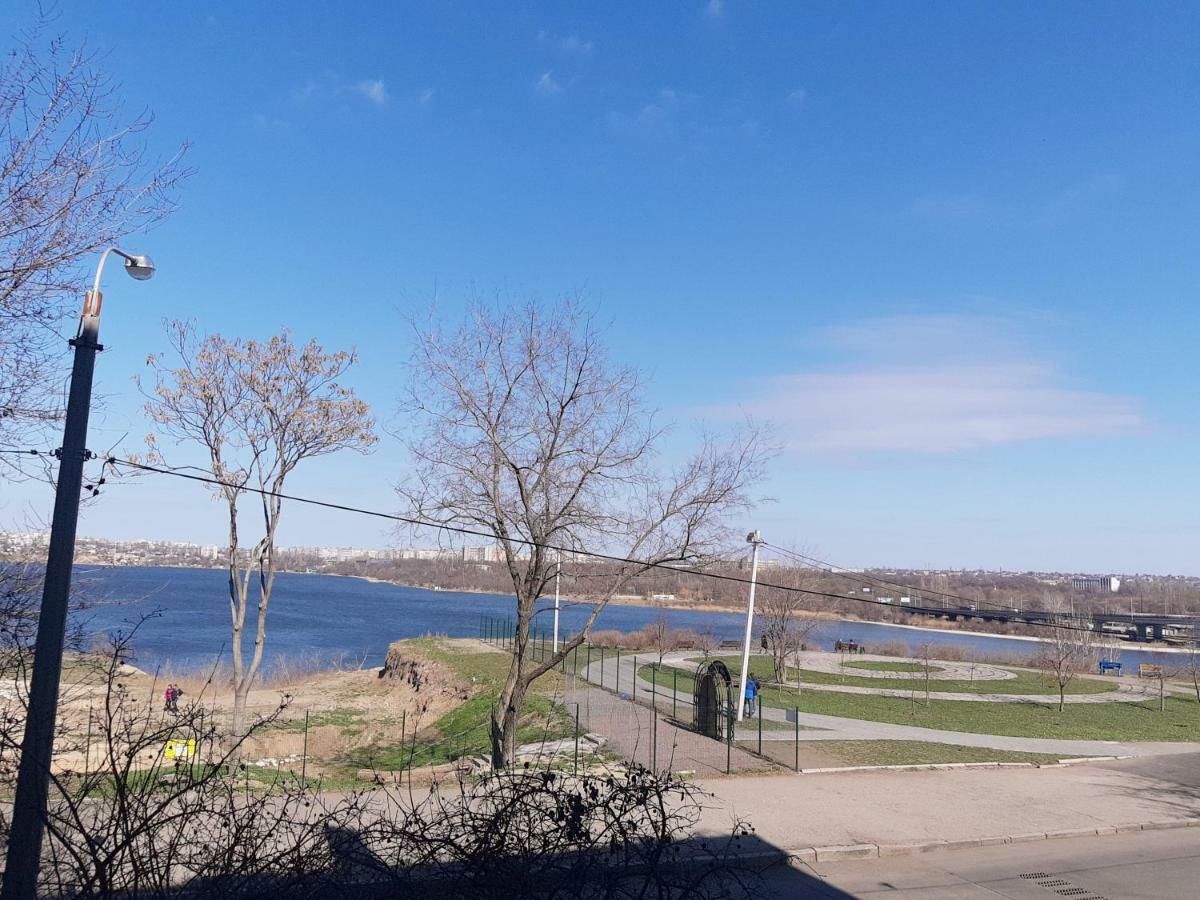 Apartment On Artyleriiska 2 With River View Mykolajiw Exterior foto